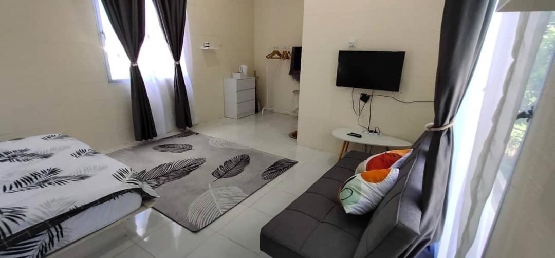 Teratak Sherra Roomstay Macang Екстер'єр фото
